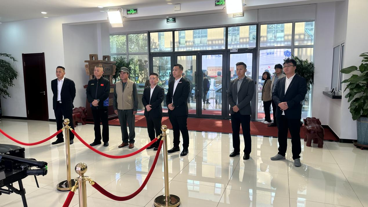 原北部戰(zhàn)區副參謀長安衛平在吉林泰華考察交流